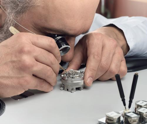 蕭邦走時調校 - CHOPARD 手錶機芯精準調校